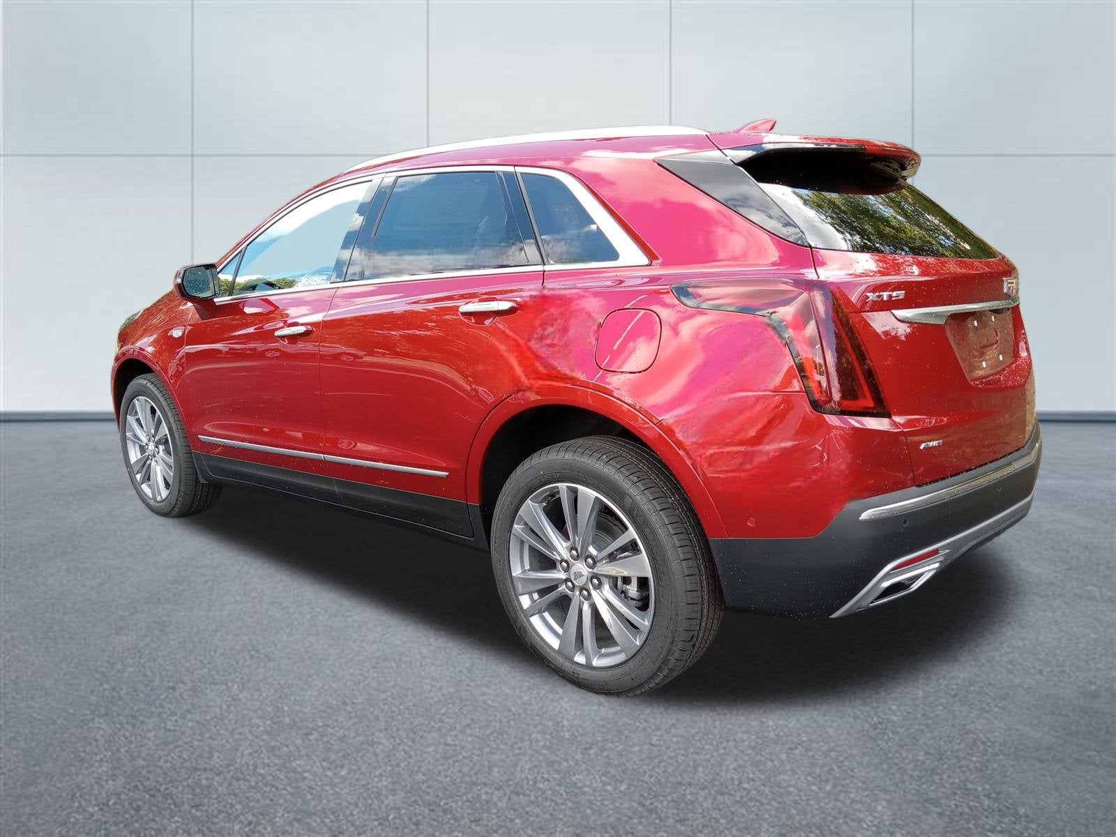 2026 Cadillac XT5 Premium Luxury
