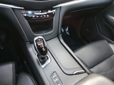 2017 Cadillac XT5 Platinum AWD