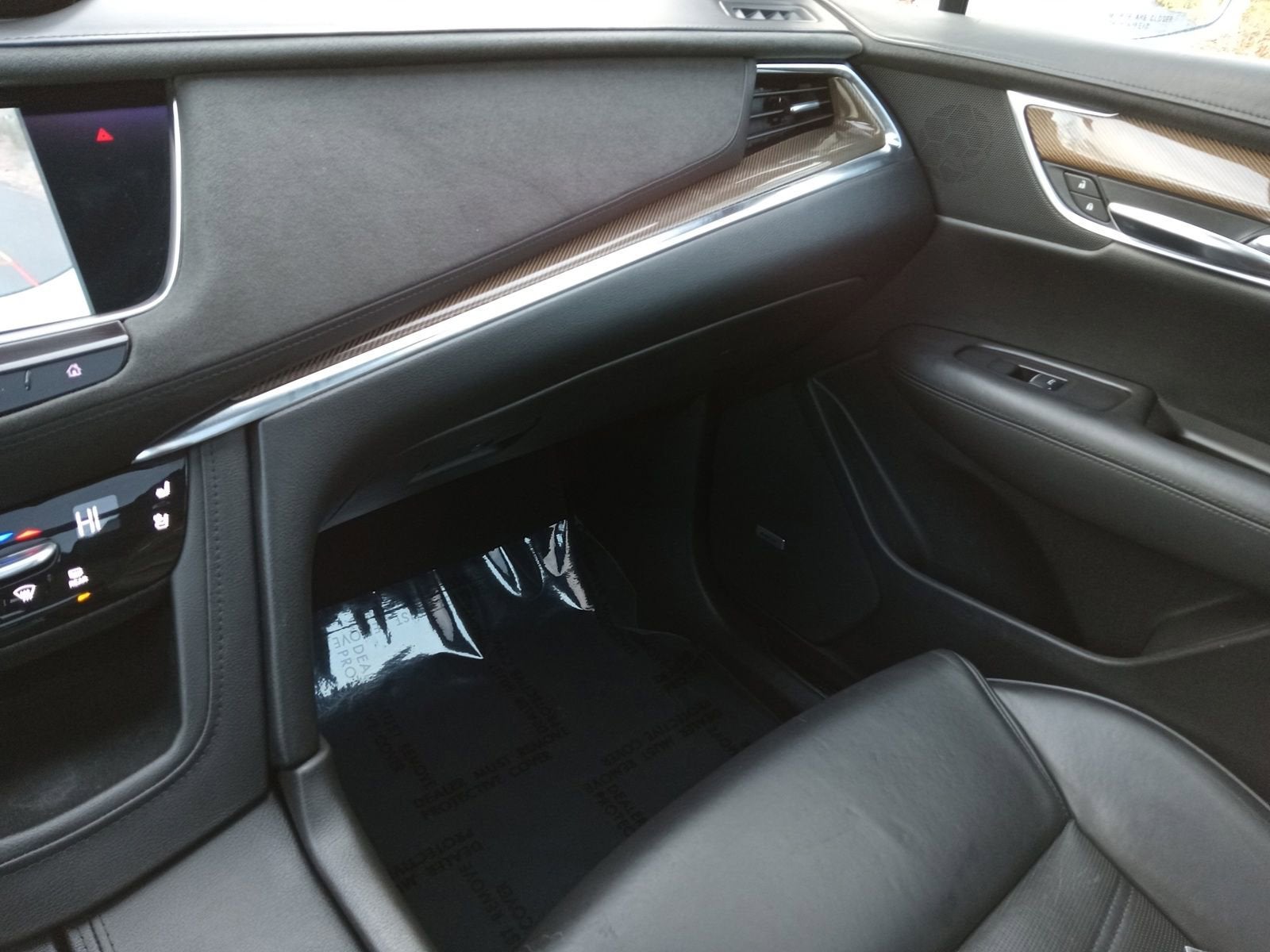 2017 Cadillac XT5 Platinum AWD