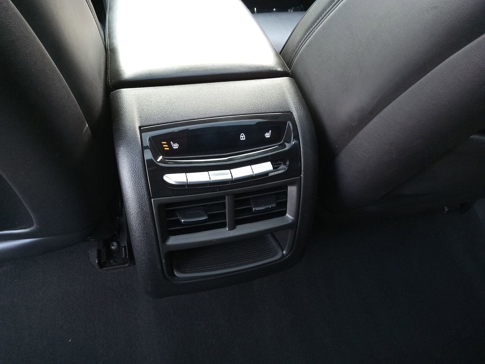 2017 Cadillac XT5 Platinum AWD