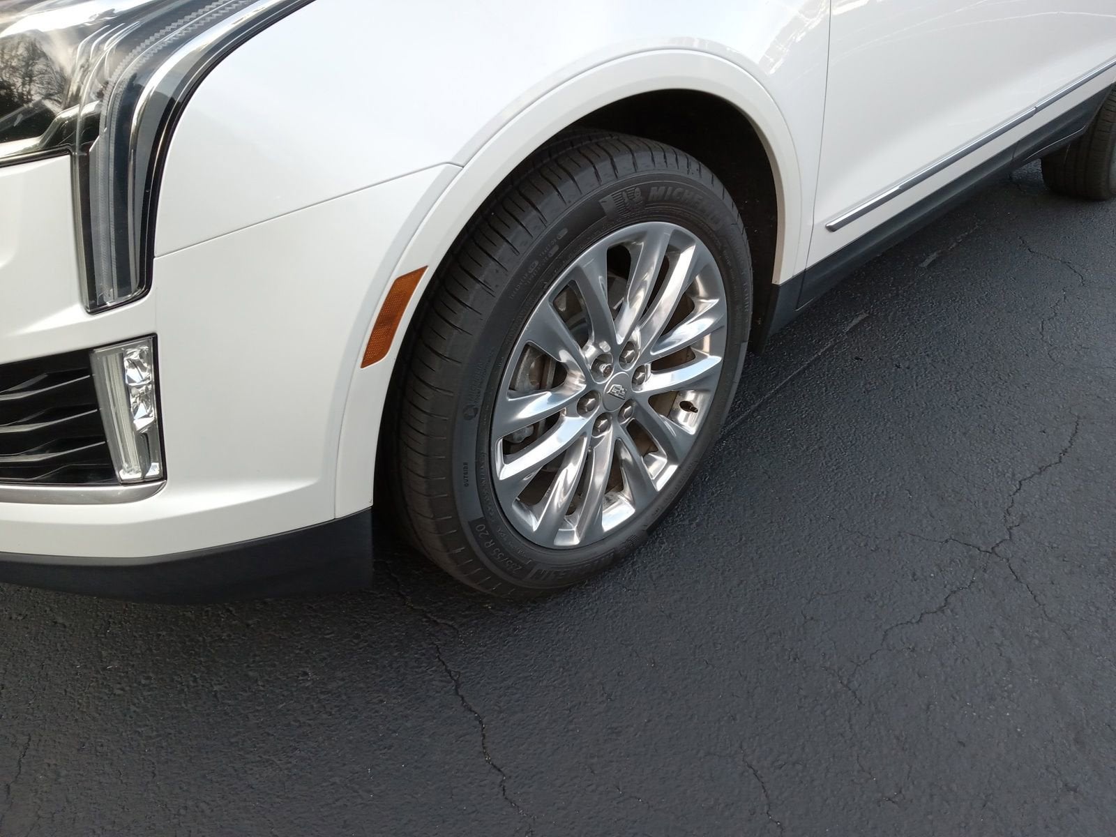 2017 Cadillac XT5 Platinum AWD