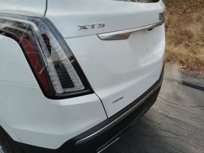 2025 Cadillac XT5 Sport