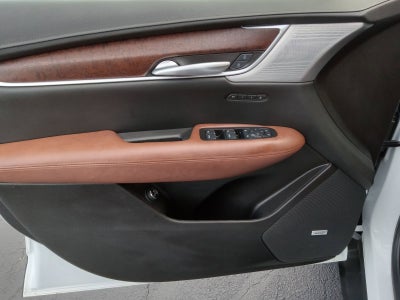 2025 Cadillac XT5 Sport