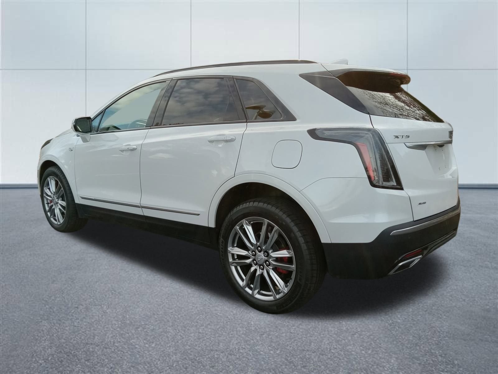 2025 Cadillac XT5 Sport