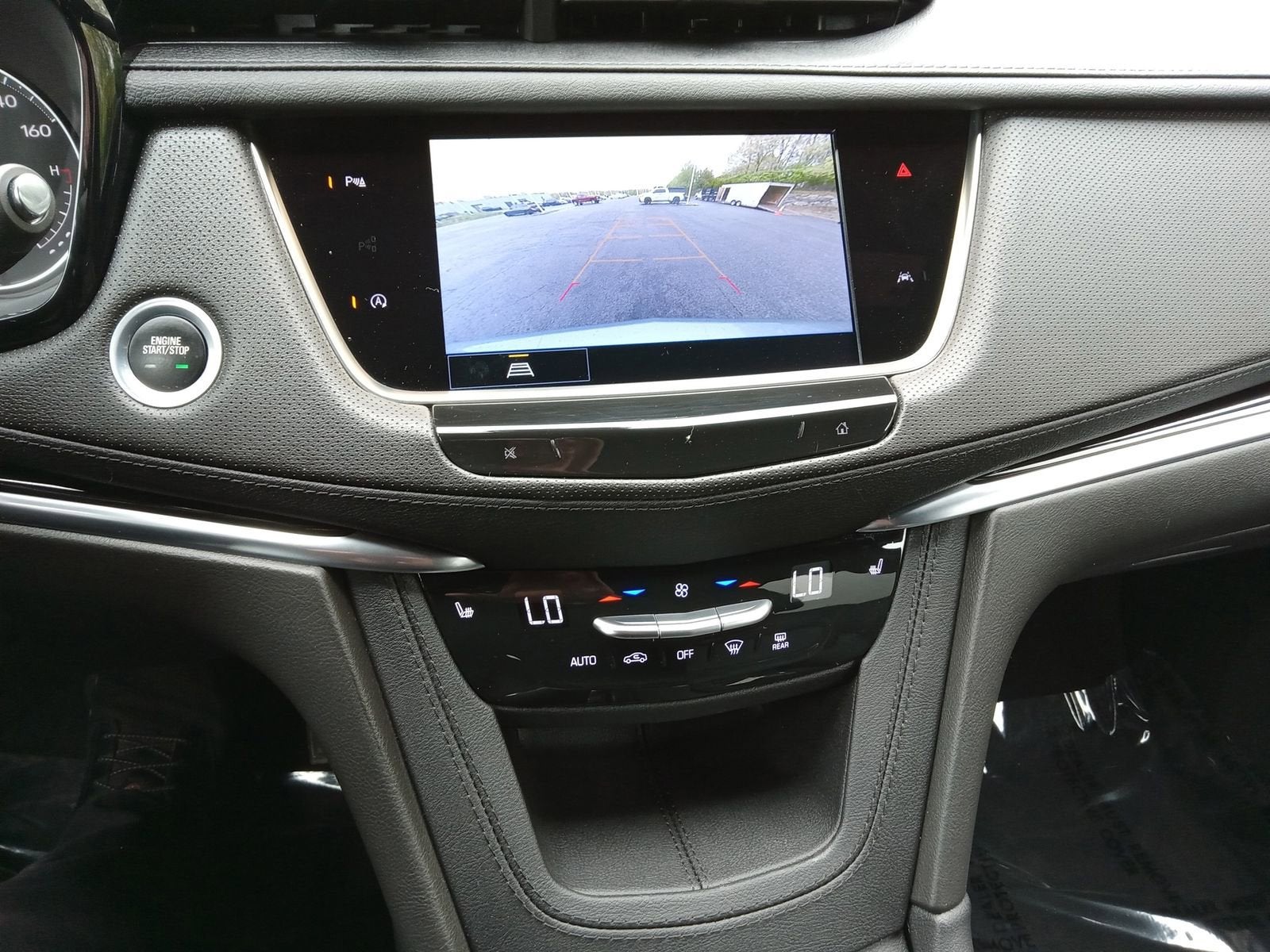 2024 Cadillac XT6 Luxury