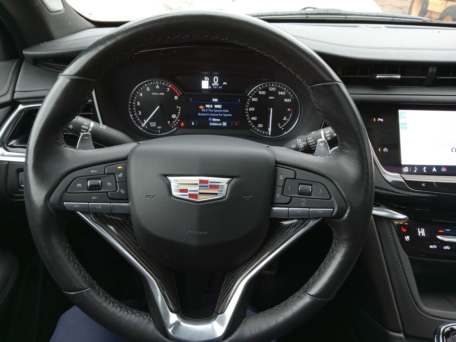 2023 Cadillac XT6 Sport