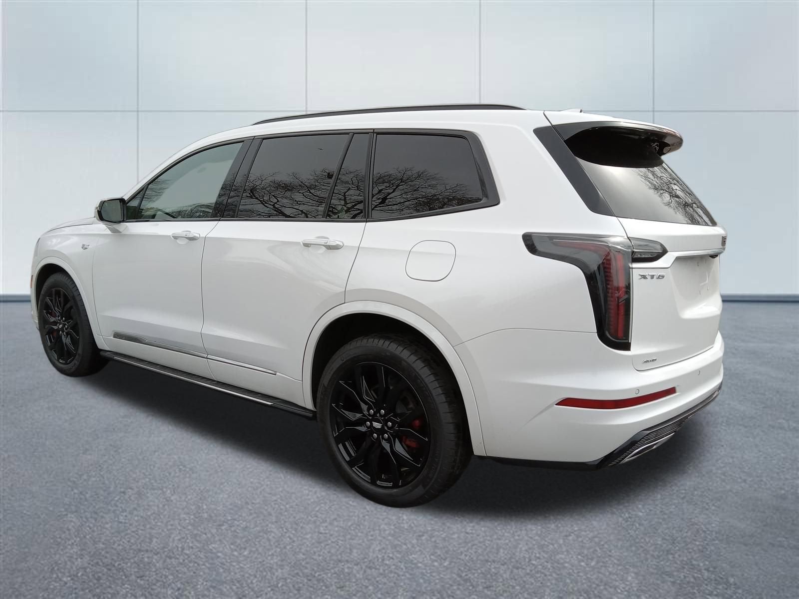 2023 Cadillac XT6 Sport
