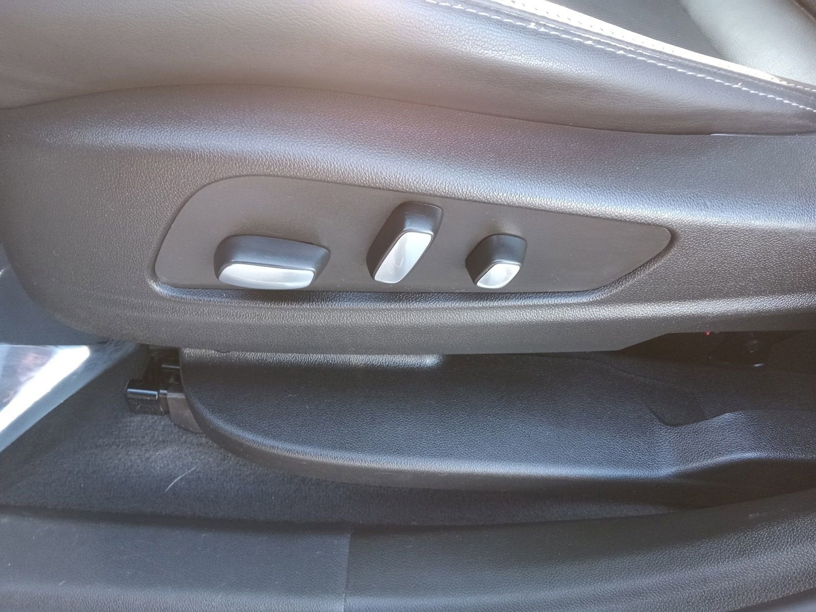 2023 Cadillac XT6 Sport