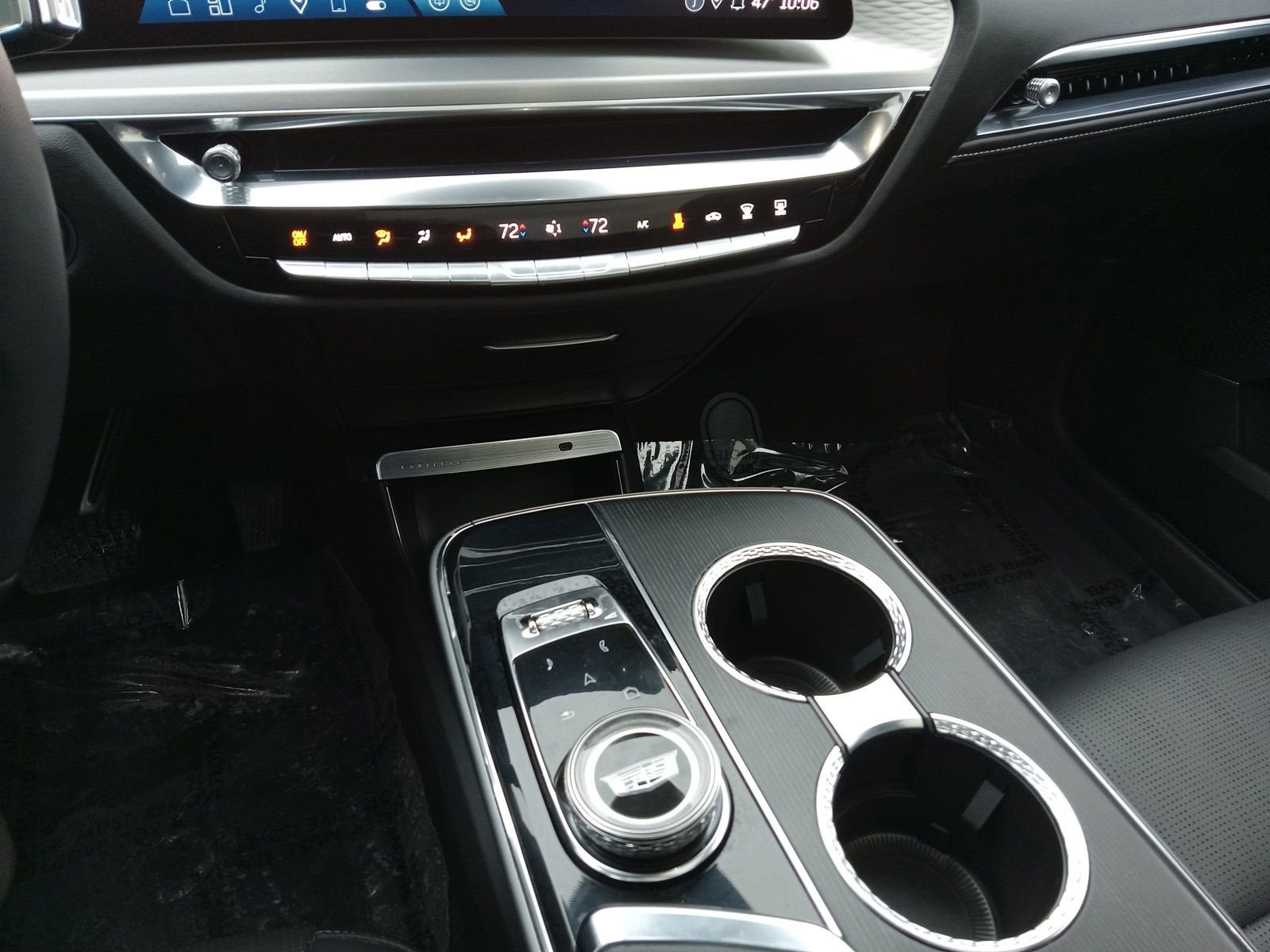 2024 Cadillac LYRIQ Sport 1