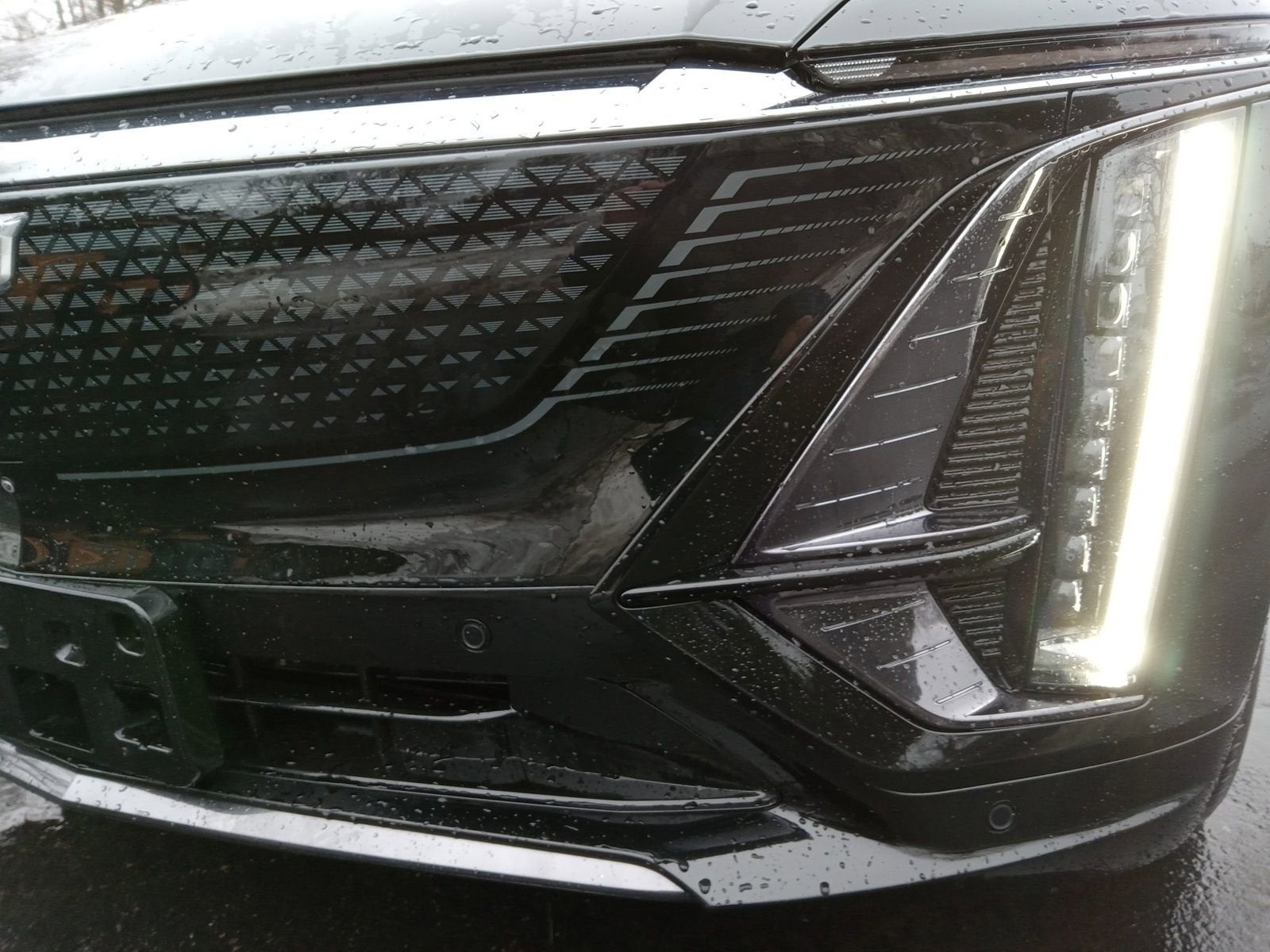 2024 Cadillac LYRIQ Sport 1