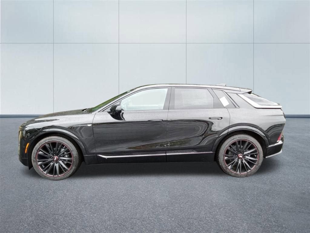 2025 Cadillac LYRIQ Sport 1