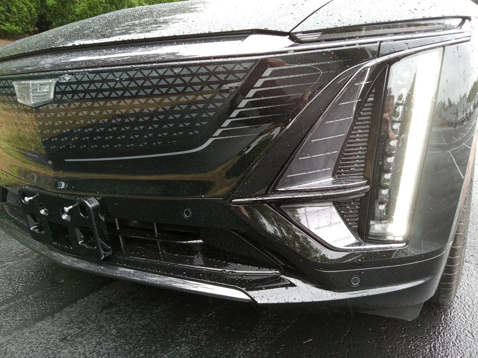 2025 Cadillac LYRIQ Sport 1