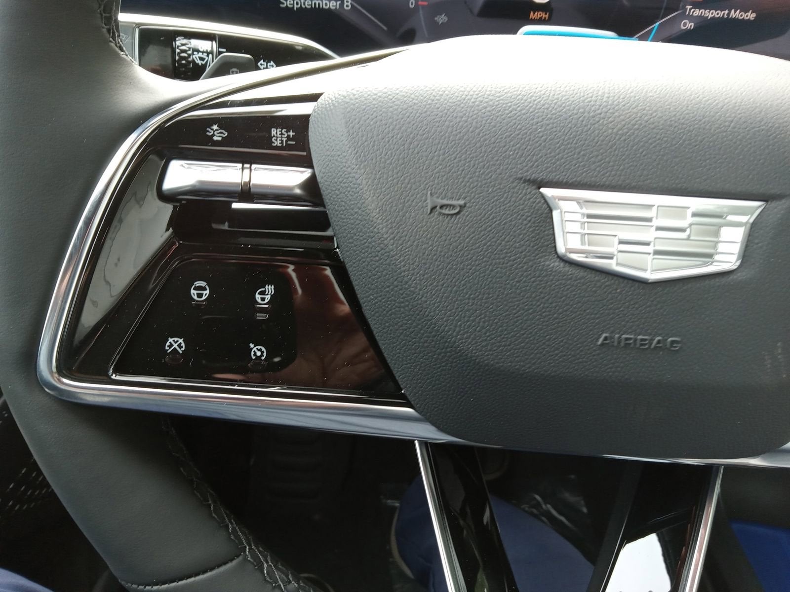 2026 Cadillac LYRIQ Sport