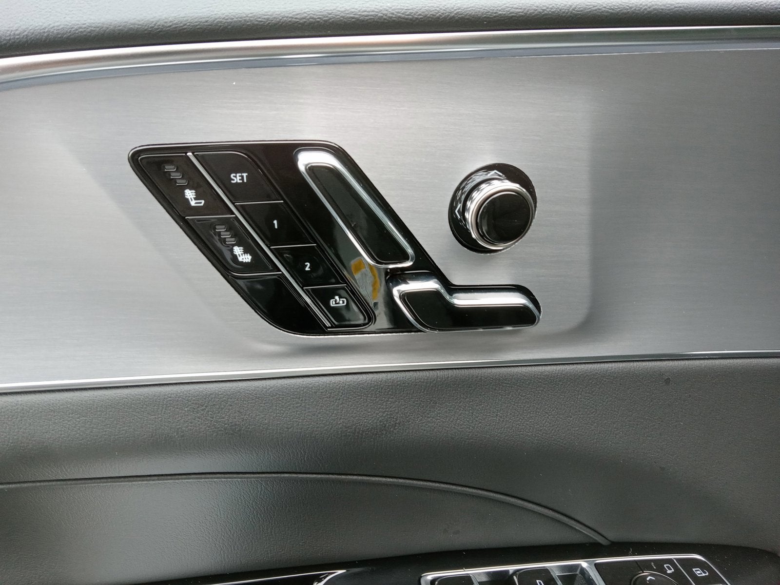 2027 Cadillac LYRIQ Sport