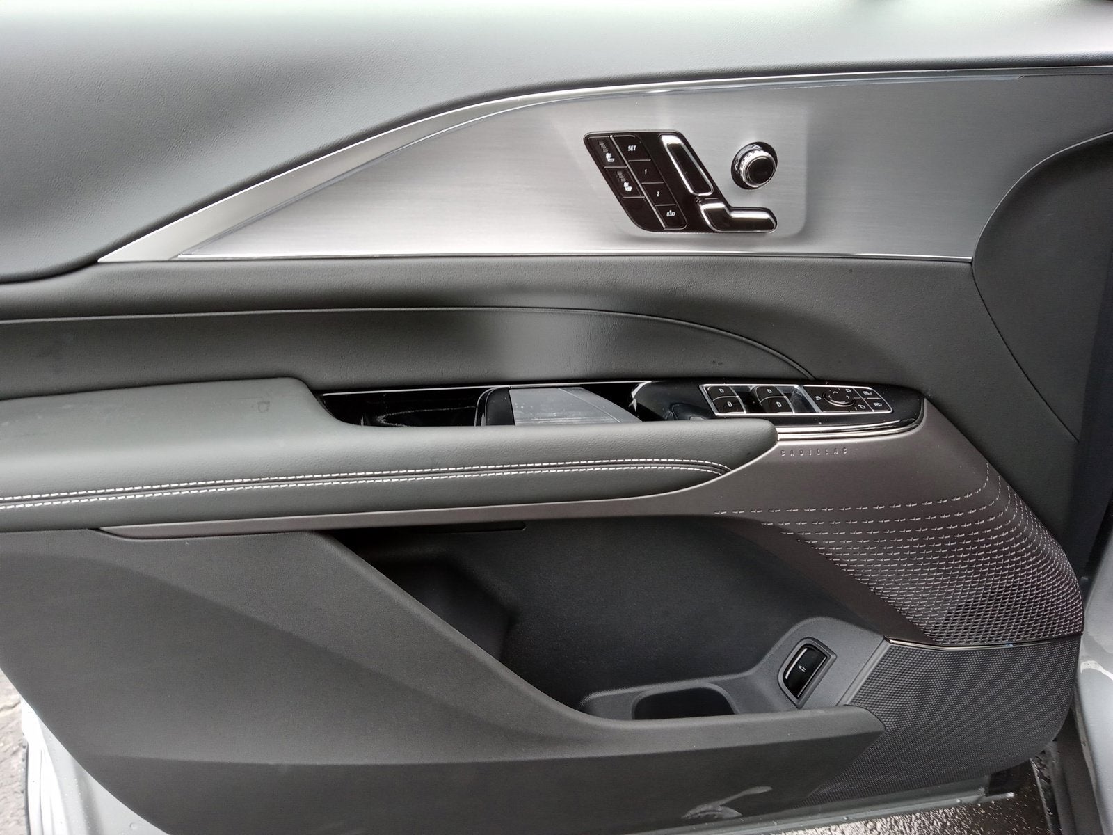 2027 Cadillac LYRIQ Sport