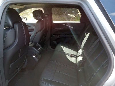 2025 Cadillac LYRIQ Sport 1