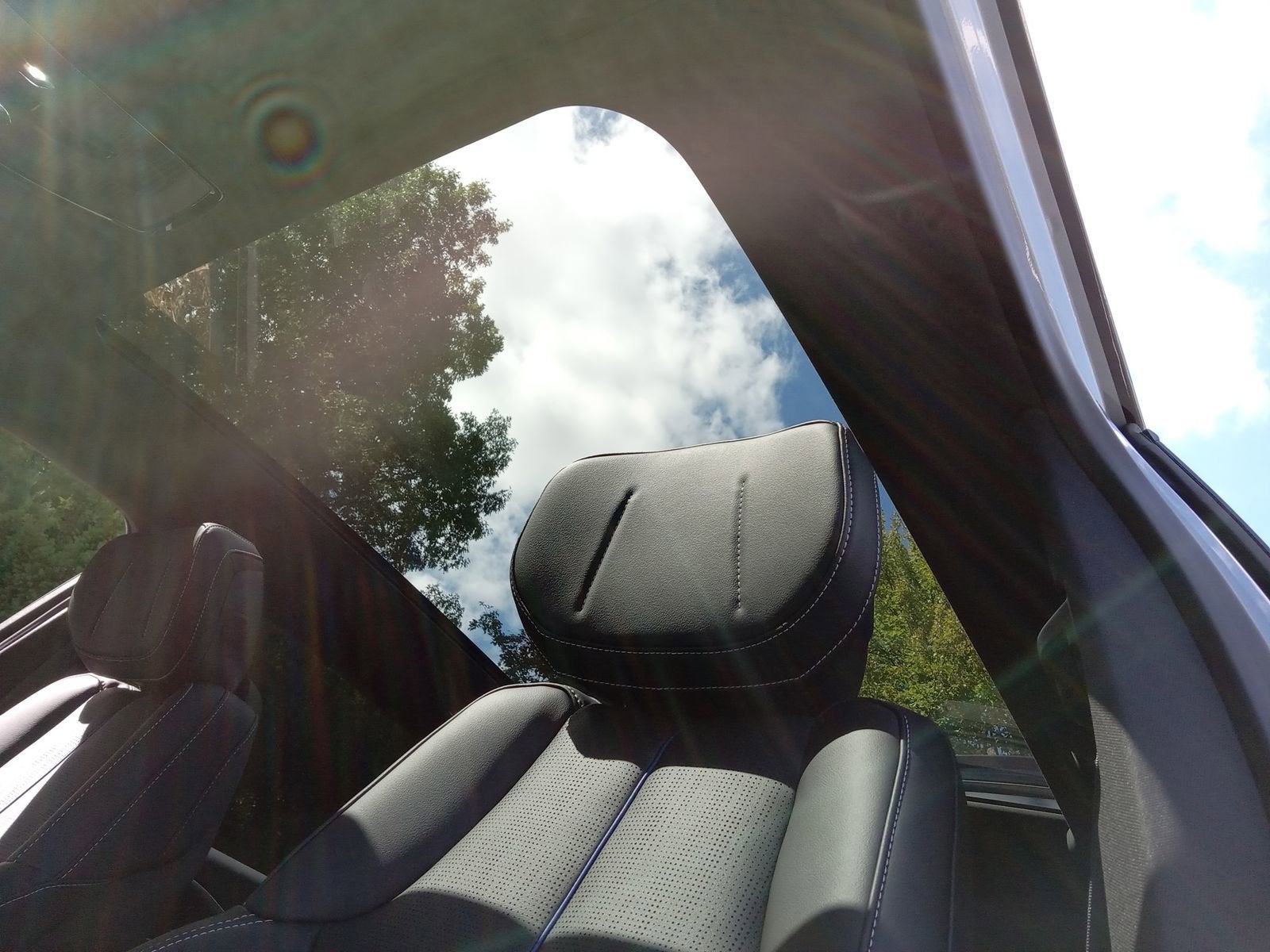 2025 Cadillac LYRIQ Sport 1