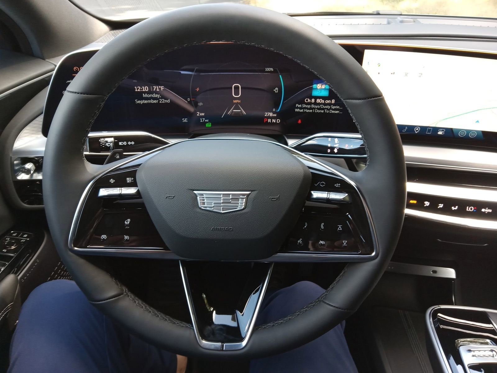 2025 Cadillac LYRIQ Sport 1