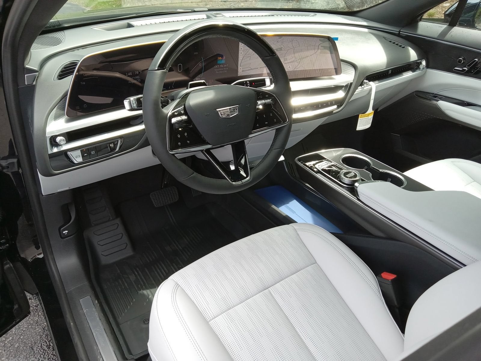 2026 Cadillac LYRIQ Sport