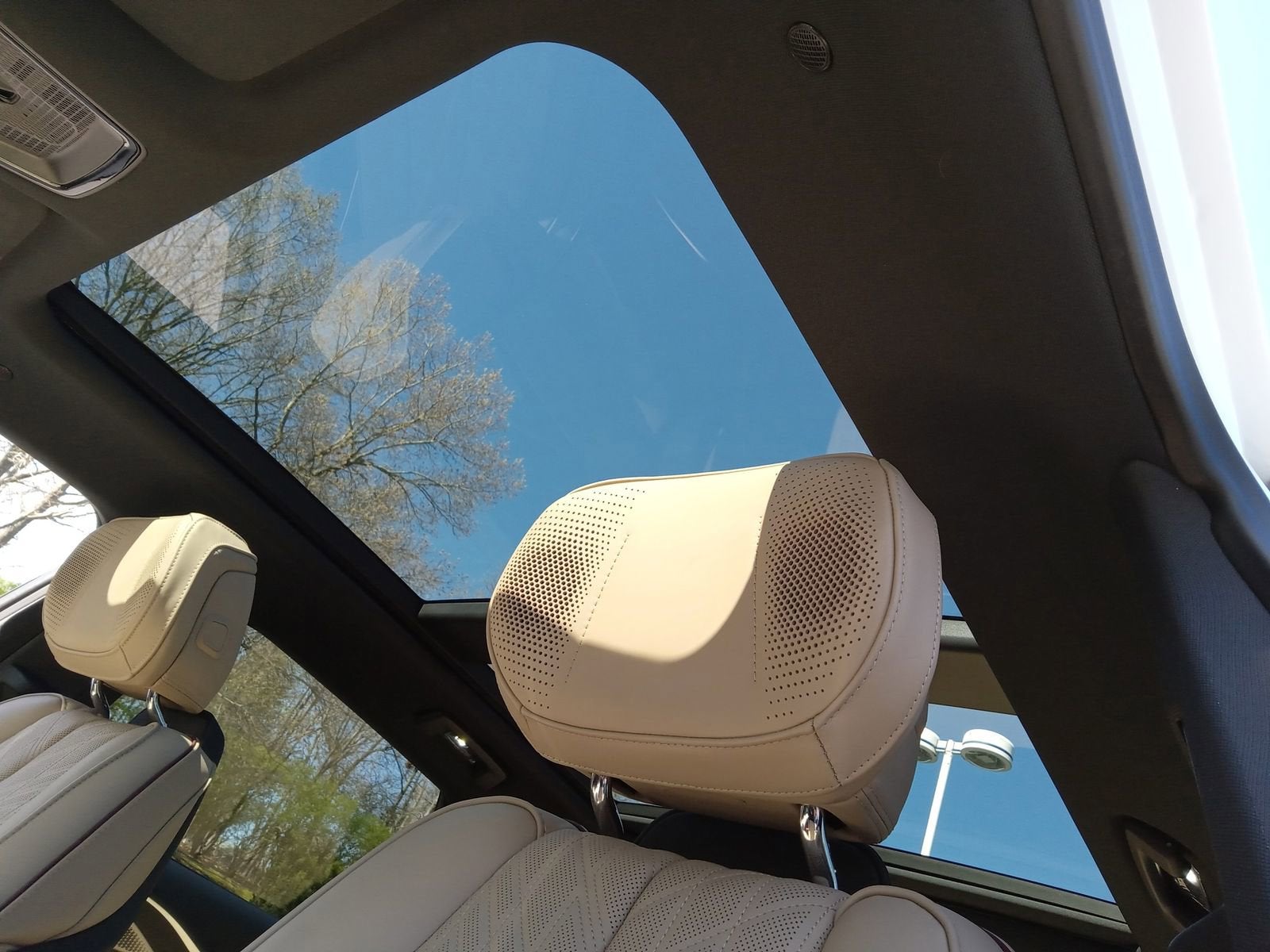 2024 Cadillac LYRIQ Sport 3