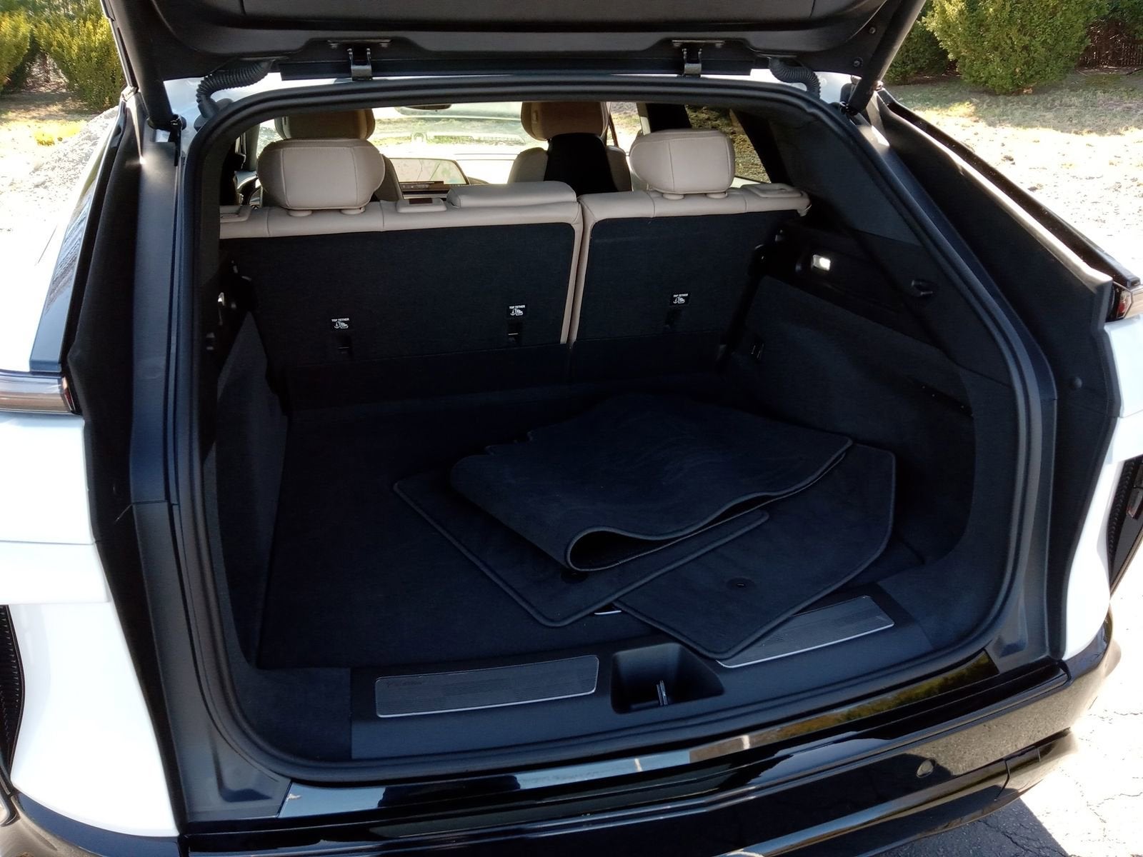 2024 Cadillac LYRIQ Sport 3