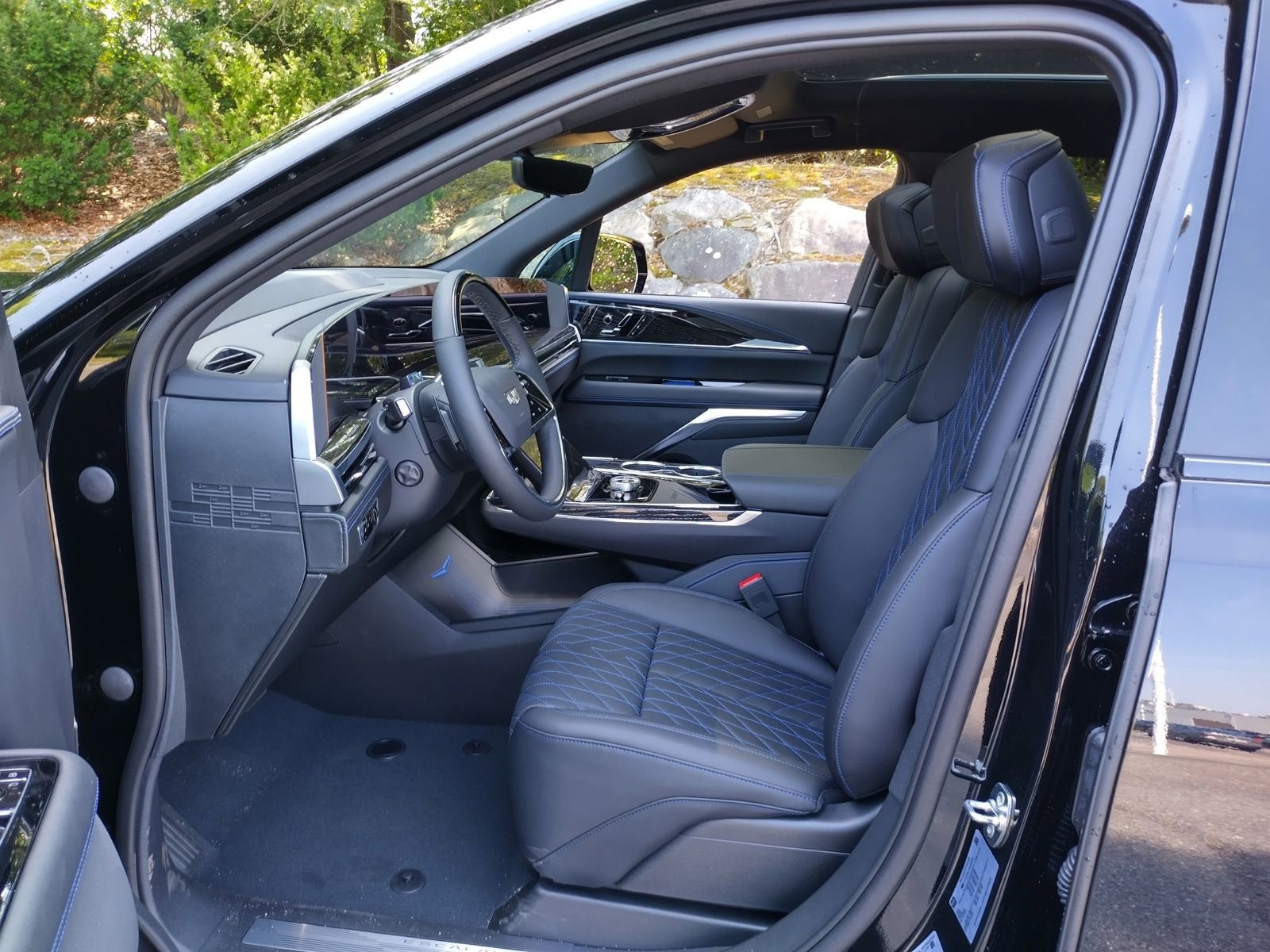 2026 Cadillac ESCALADE IQL Luxury