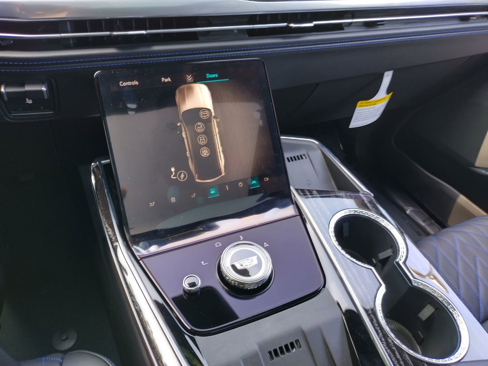 2026 Cadillac ESCALADE IQL Luxury