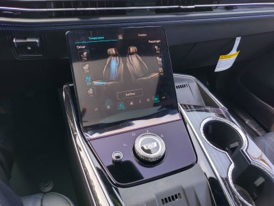 2026 Cadillac ESCALADE IQL Luxury