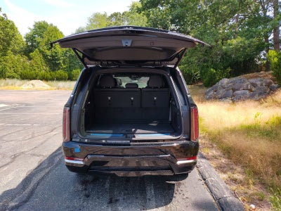 2026 Cadillac ESCALADE IQL Luxury