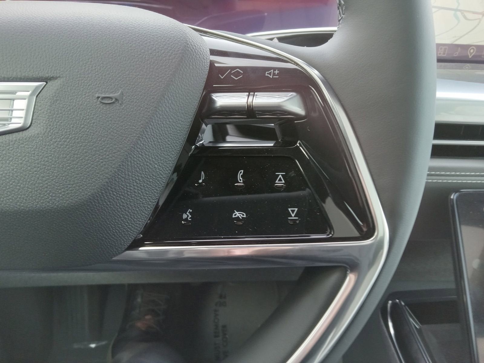 2026 Cadillac ESCALADE IQL Sport