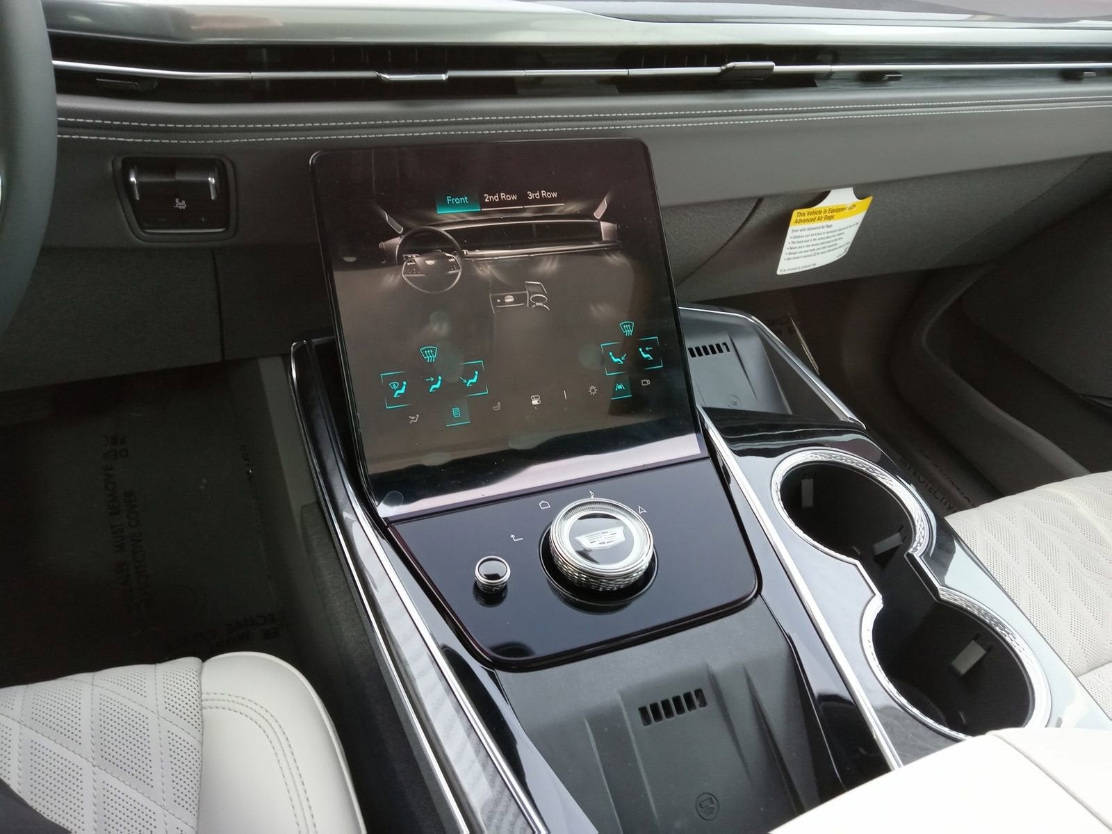 2026 Cadillac ESCALADE IQL Sport