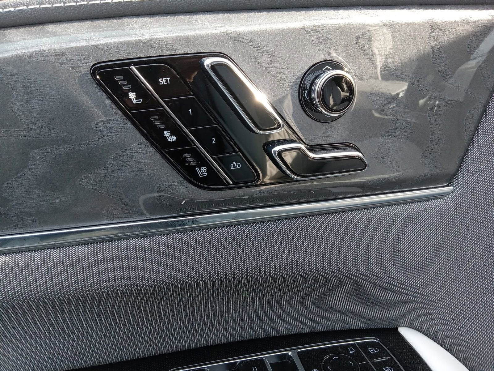 2026 Cadillac ESCALADE IQL Sport