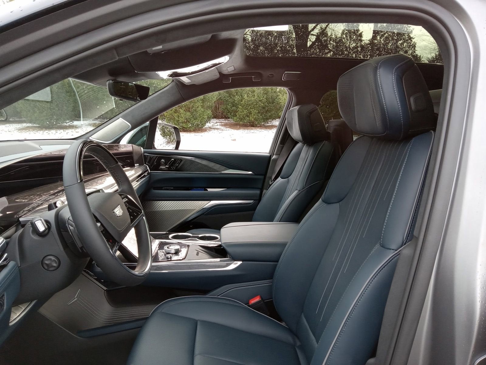 2026 Cadillac ESCALADE IQL Premium Sport