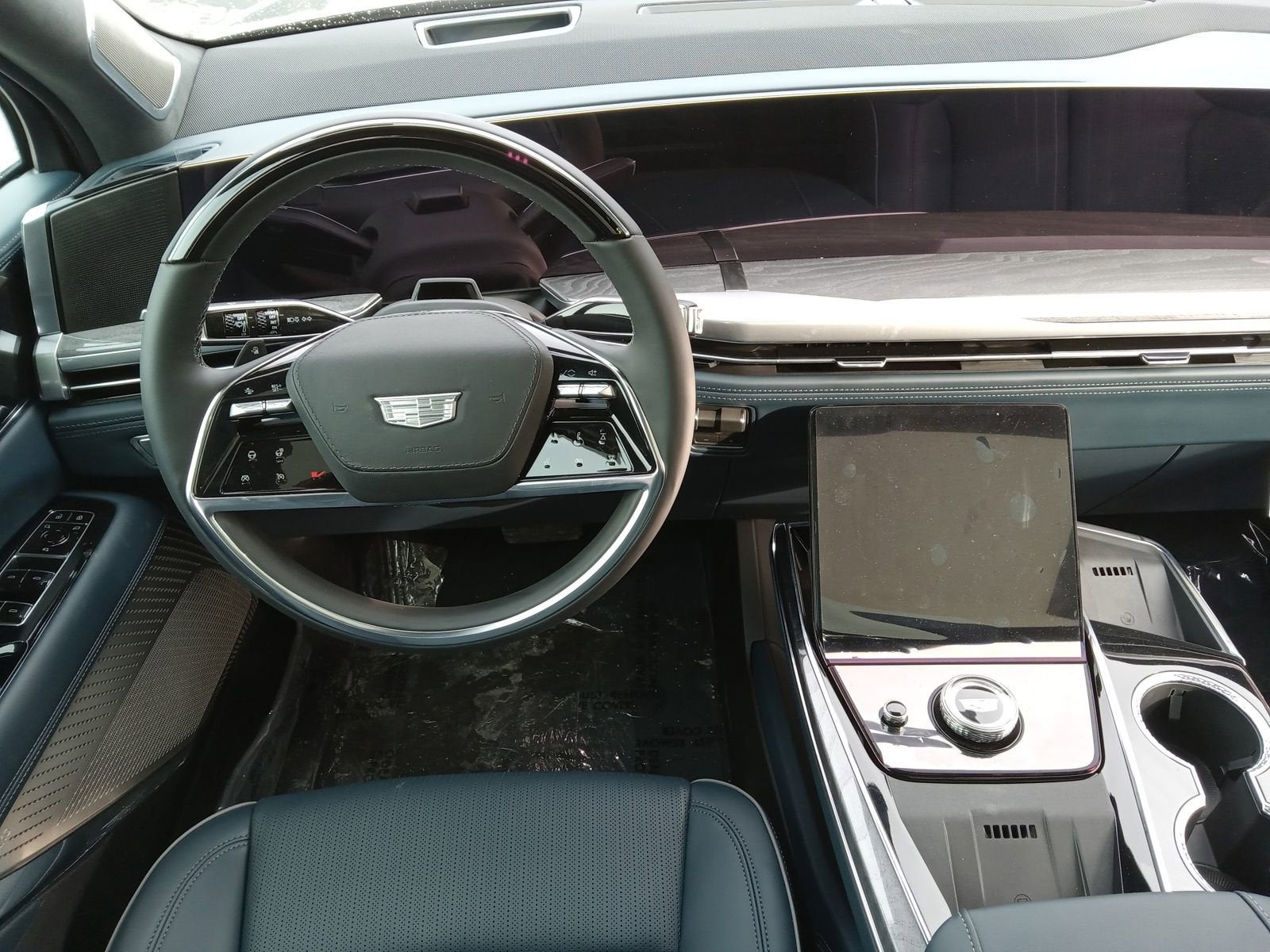 2026 Cadillac ESCALADE IQL Premium Sport