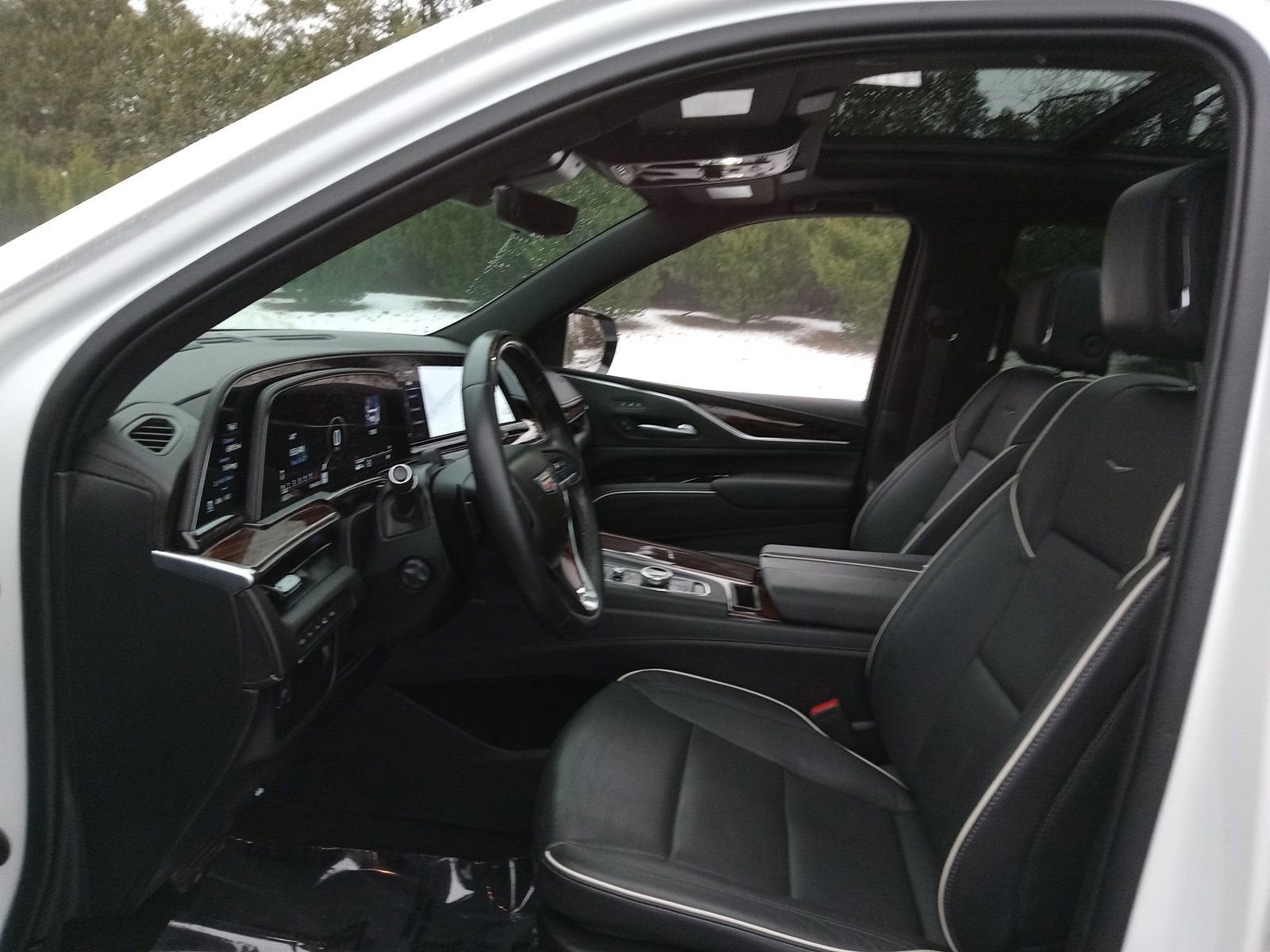 2022 Cadillac Escalade Premium Luxury