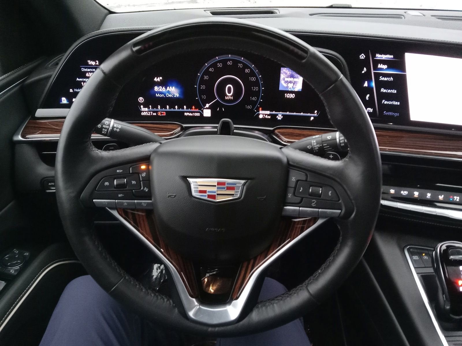 2022 Cadillac Escalade Premium Luxury