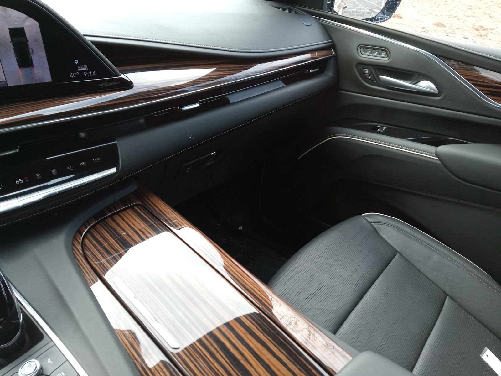 2024 Cadillac Escalade Premium Luxury