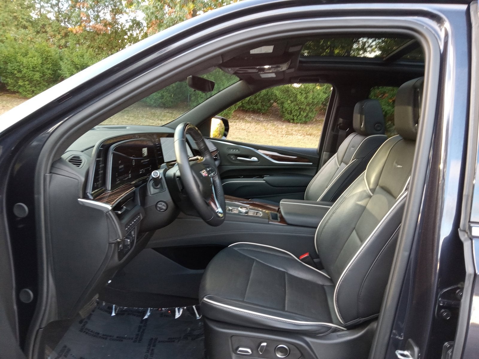 2024 Cadillac Escalade Premium Luxury