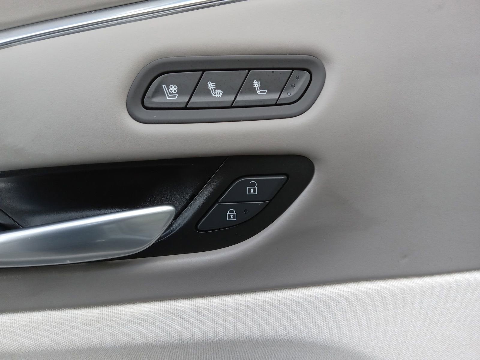 2023 Cadillac Escalade Premium Luxury Platinum