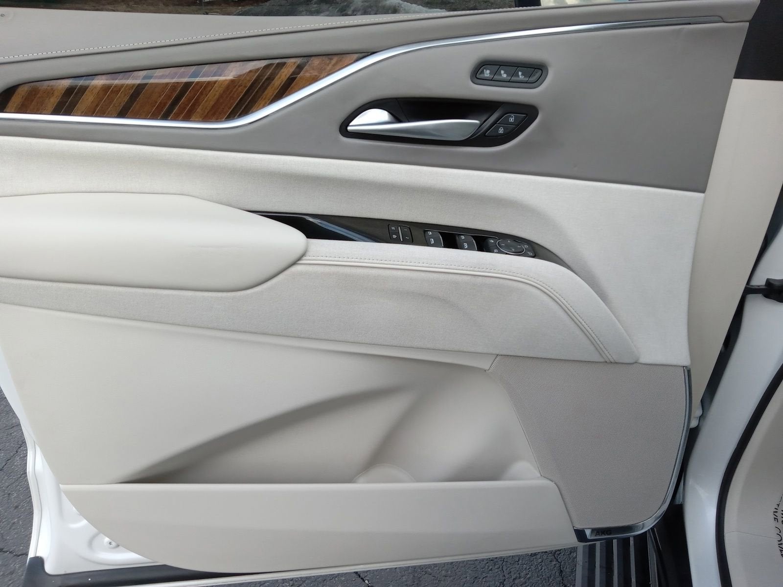 2023 Cadillac Escalade Premium Luxury Platinum