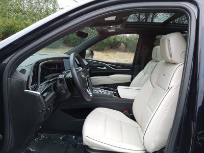 2023 Cadillac Escalade Sport