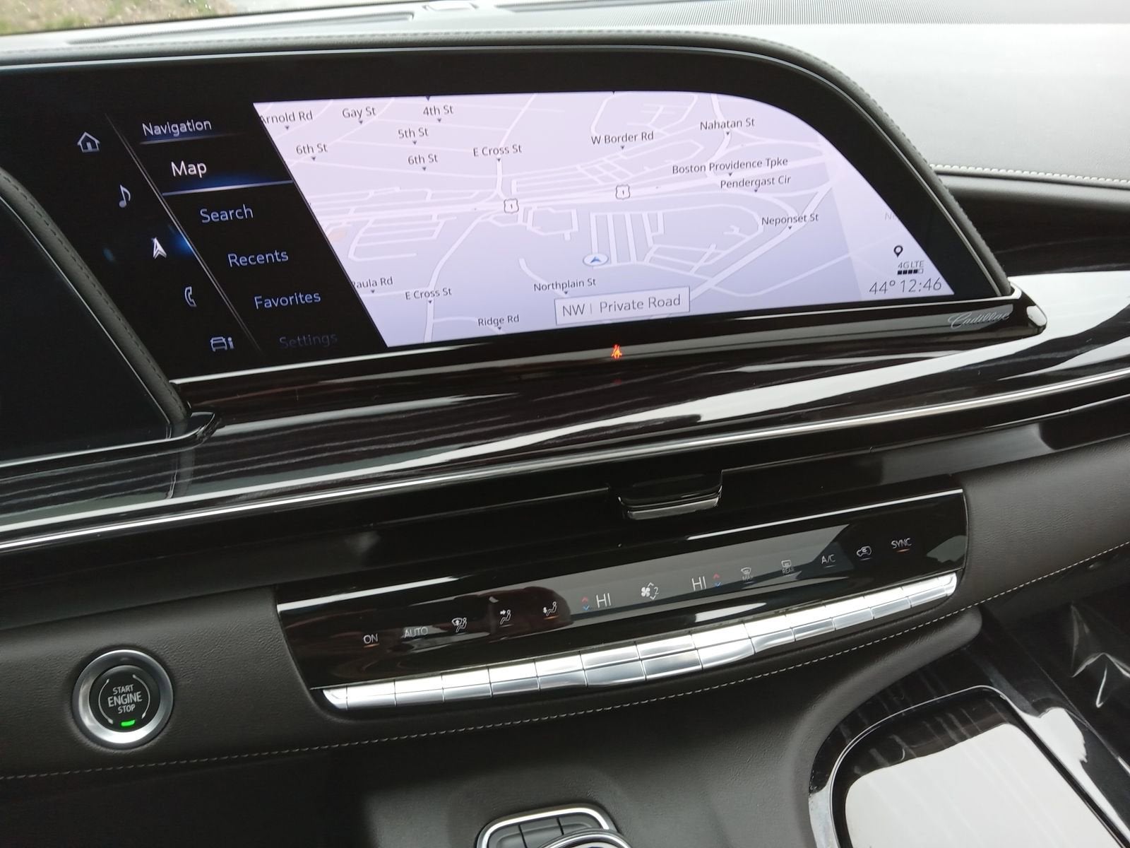 2023 Cadillac Escalade Sport