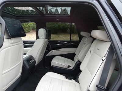 2023 Cadillac Escalade Sport
