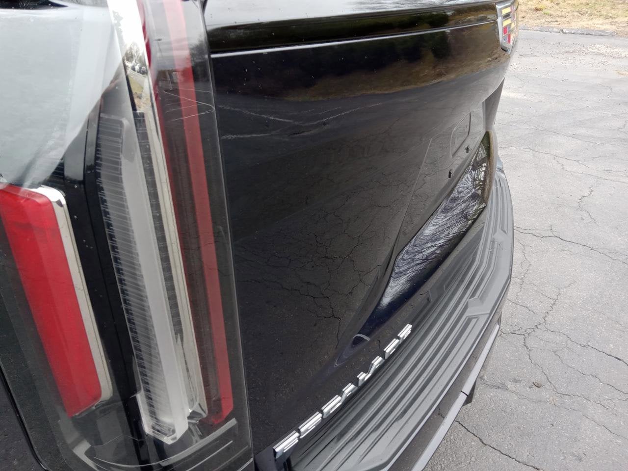 2023 Cadillac Escalade Sport