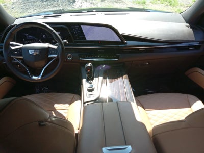 2023 Cadillac Escalade Sport