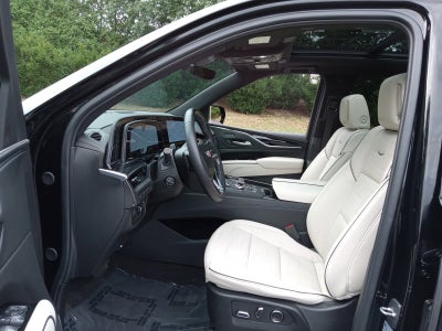 2023 Cadillac Escalade 4WD Sport