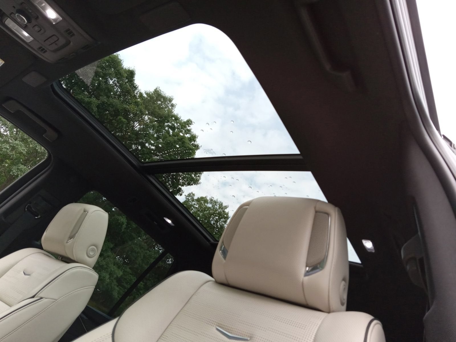 2023 Cadillac Escalade 4WD Sport