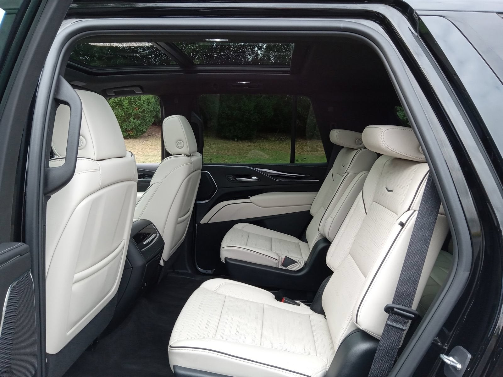 2023 Cadillac Escalade 4WD Sport