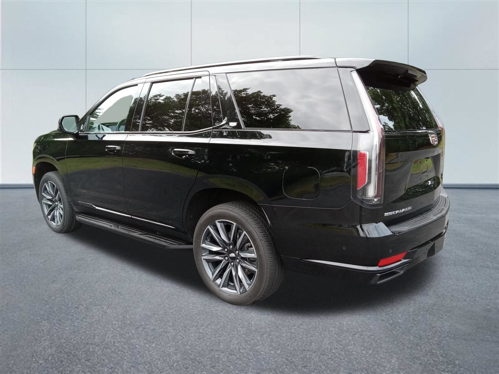 2023 Cadillac Escalade 4WD Sport