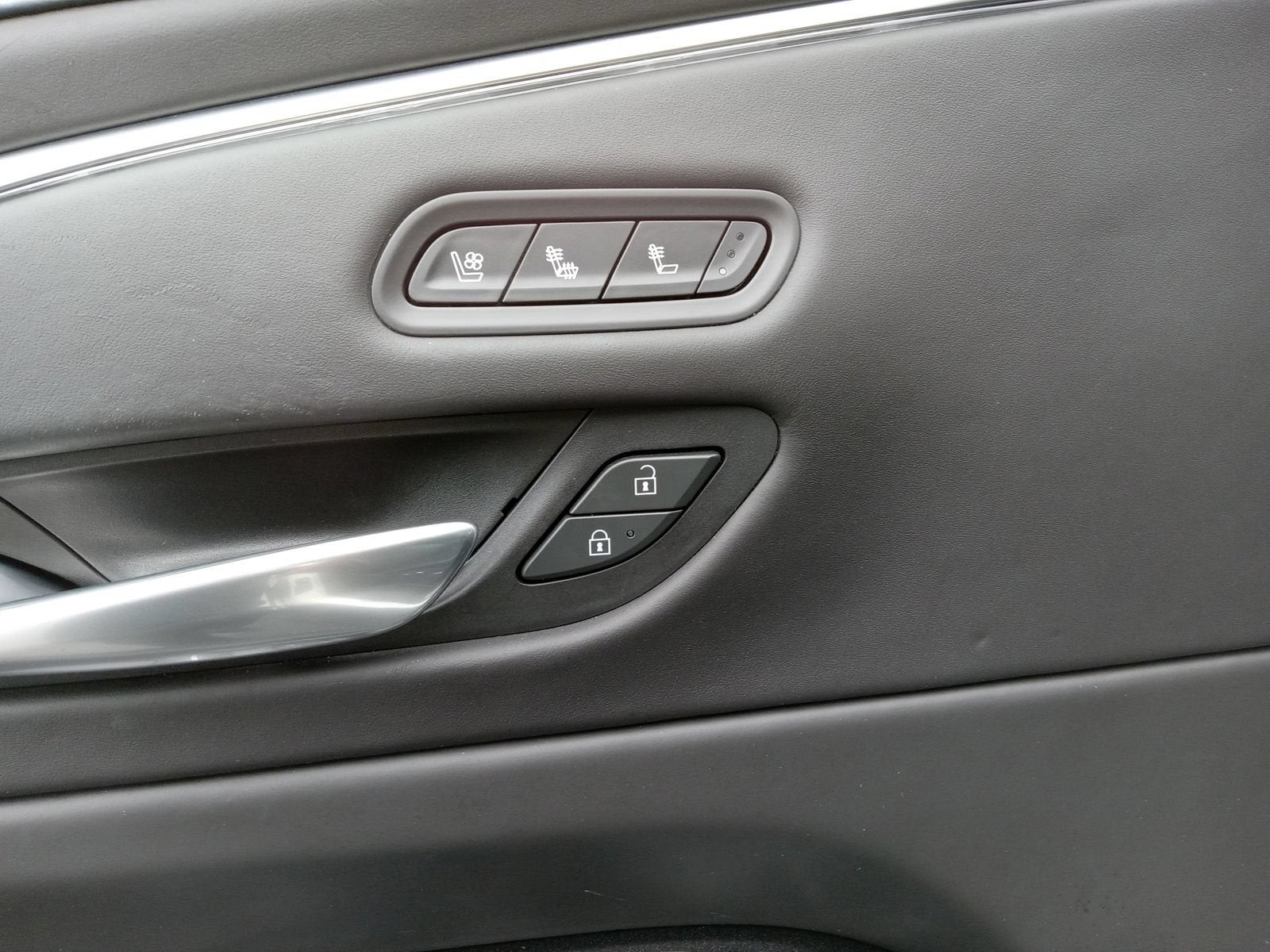2023 Cadillac Escalade 4WD Sport Platinum